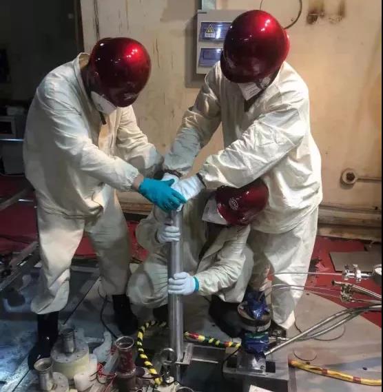 1641514588978724.jpg 00.jpg