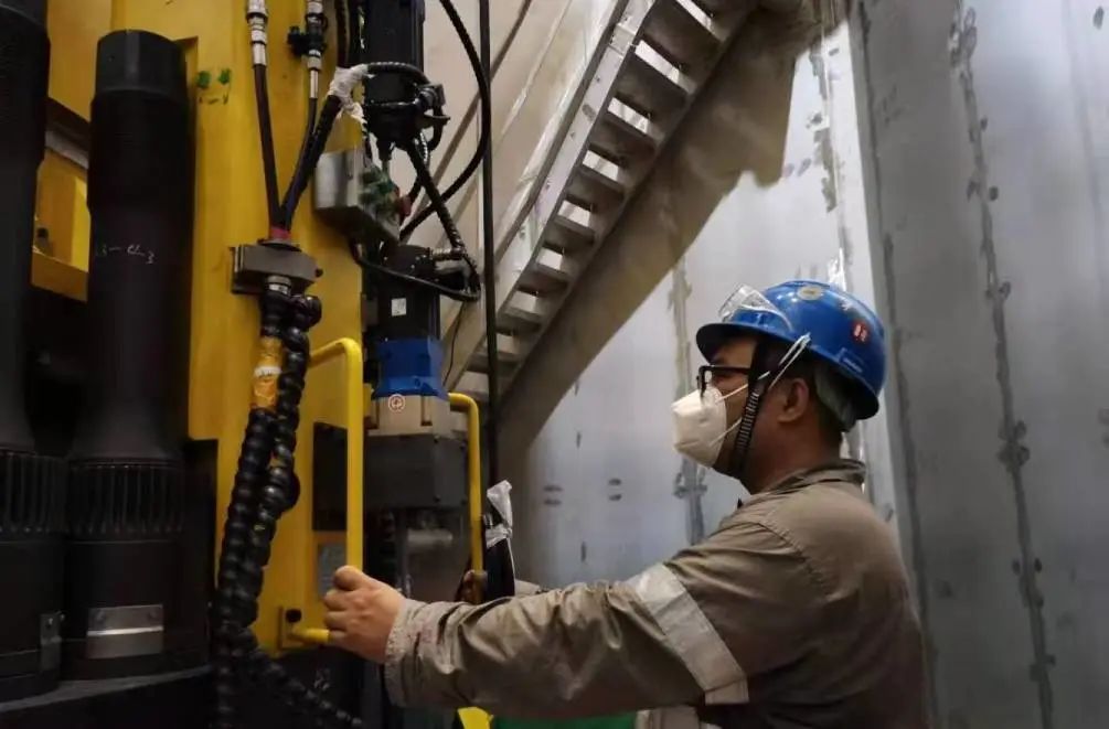 1666312044224461.jpg 00.jpg