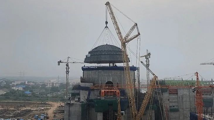 印库坦库拉姆3号机组完成穹顶安装