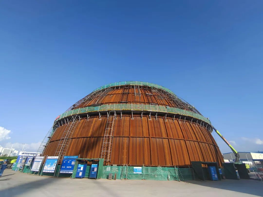 “华龙一号”海南昌江核电3号机组核岛内穹顶顺利移交安装