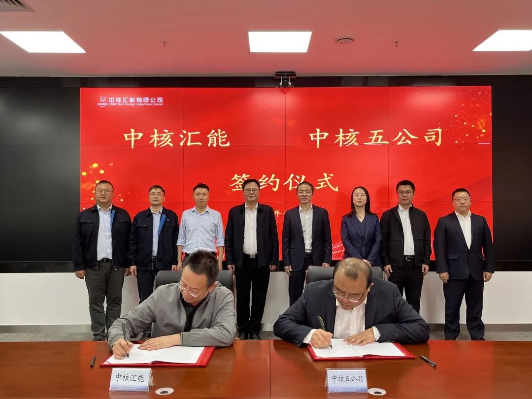 1682208778871168.jpg 00.jpg