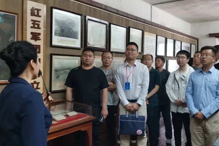 1683851465754467.jpg 00.jpg