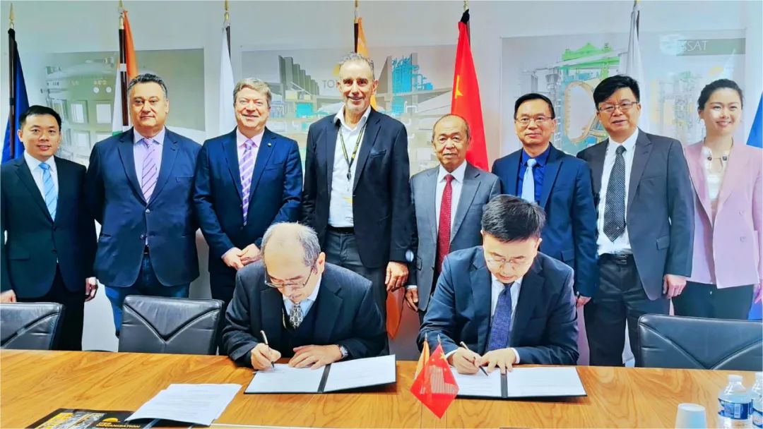 1702602852682457.png 640.png