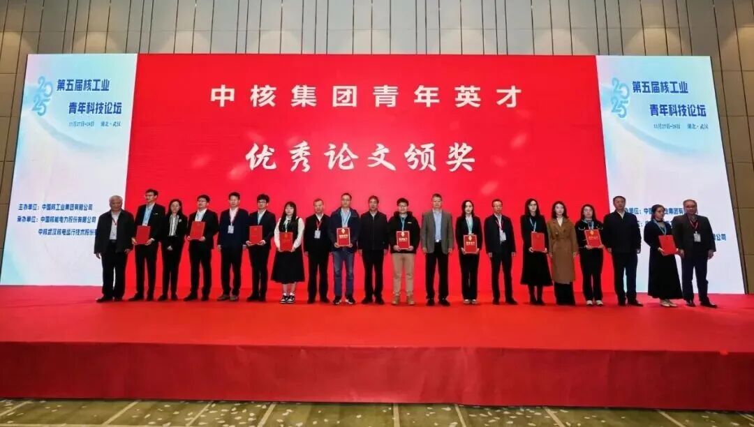 1764574978360211.jpg 6400.jpg