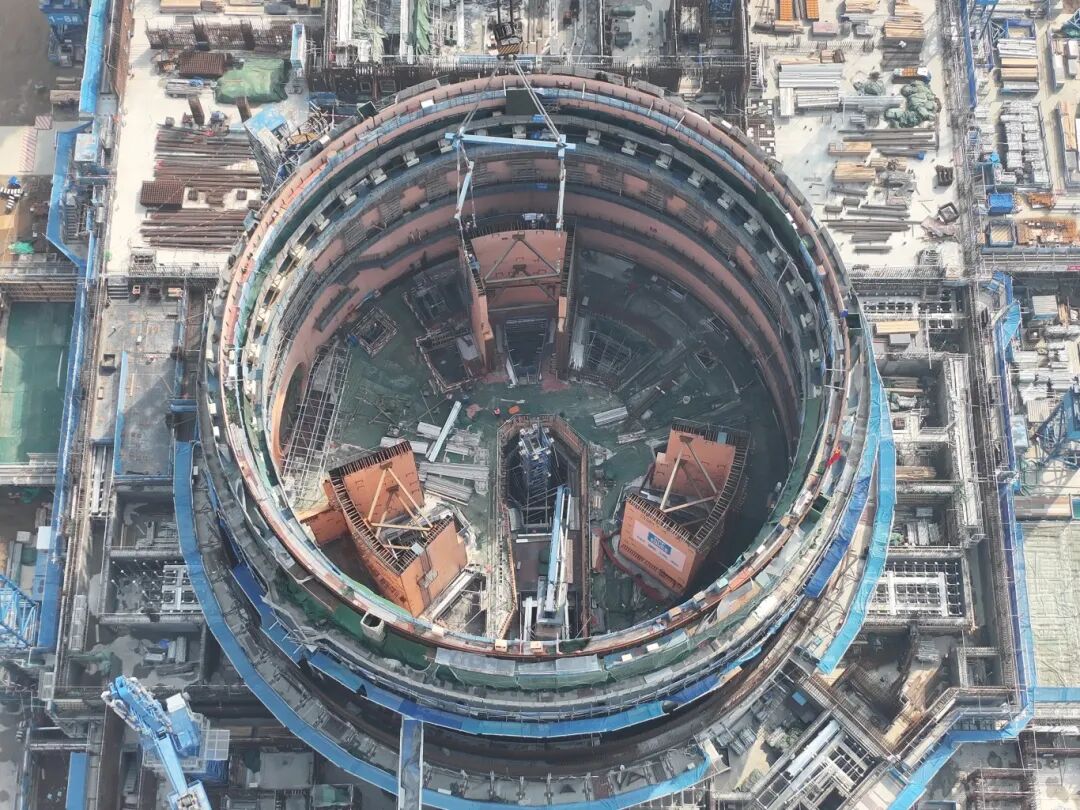 1772427612372864.jpg 6400.jpg